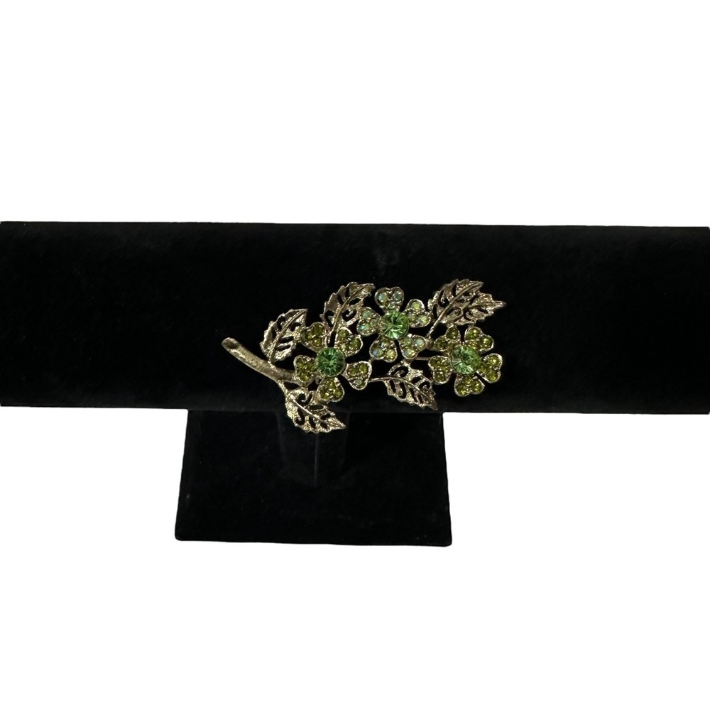 Beautiful Gold-Toned Leaf Design with Shiny Green Stones 2.5” Brooch Shamrock